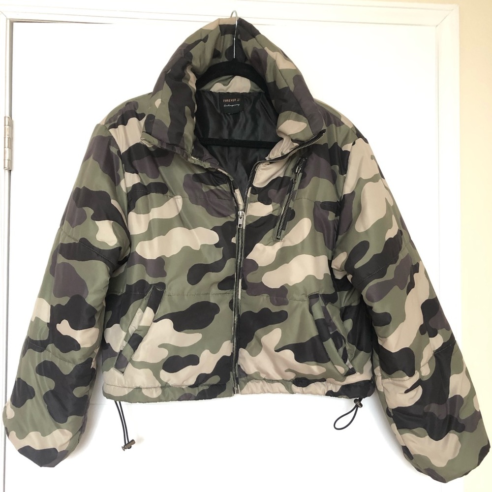 Forever 21 Camo Puffer Jacket